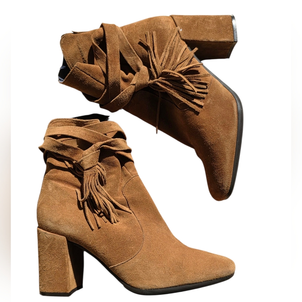 Dorking By Fluchos Camel Colored Faux Suede Fringe Ankle Boot Size 38 EU 7.5/8US